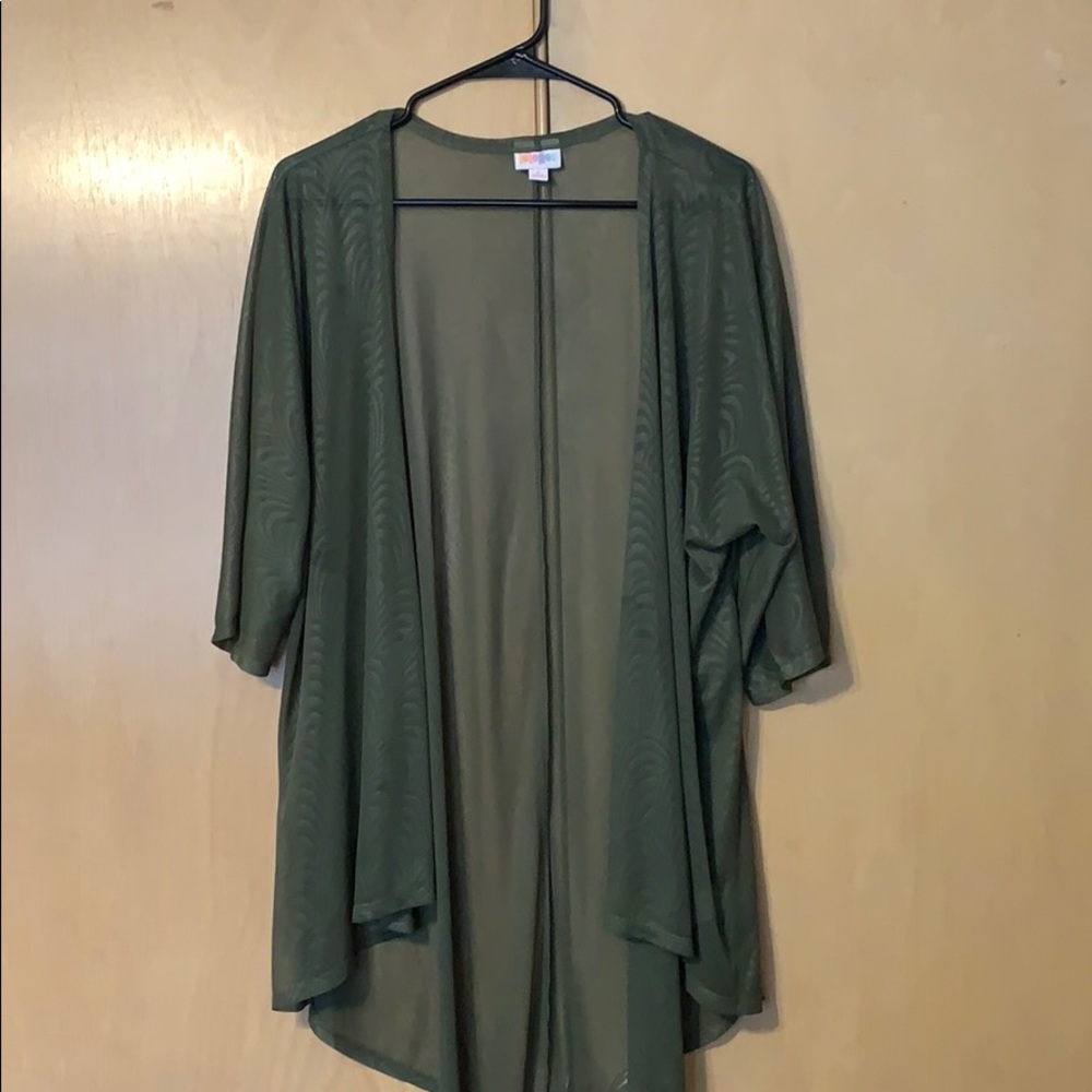 LulaRoe Size S Lindsay Kimono